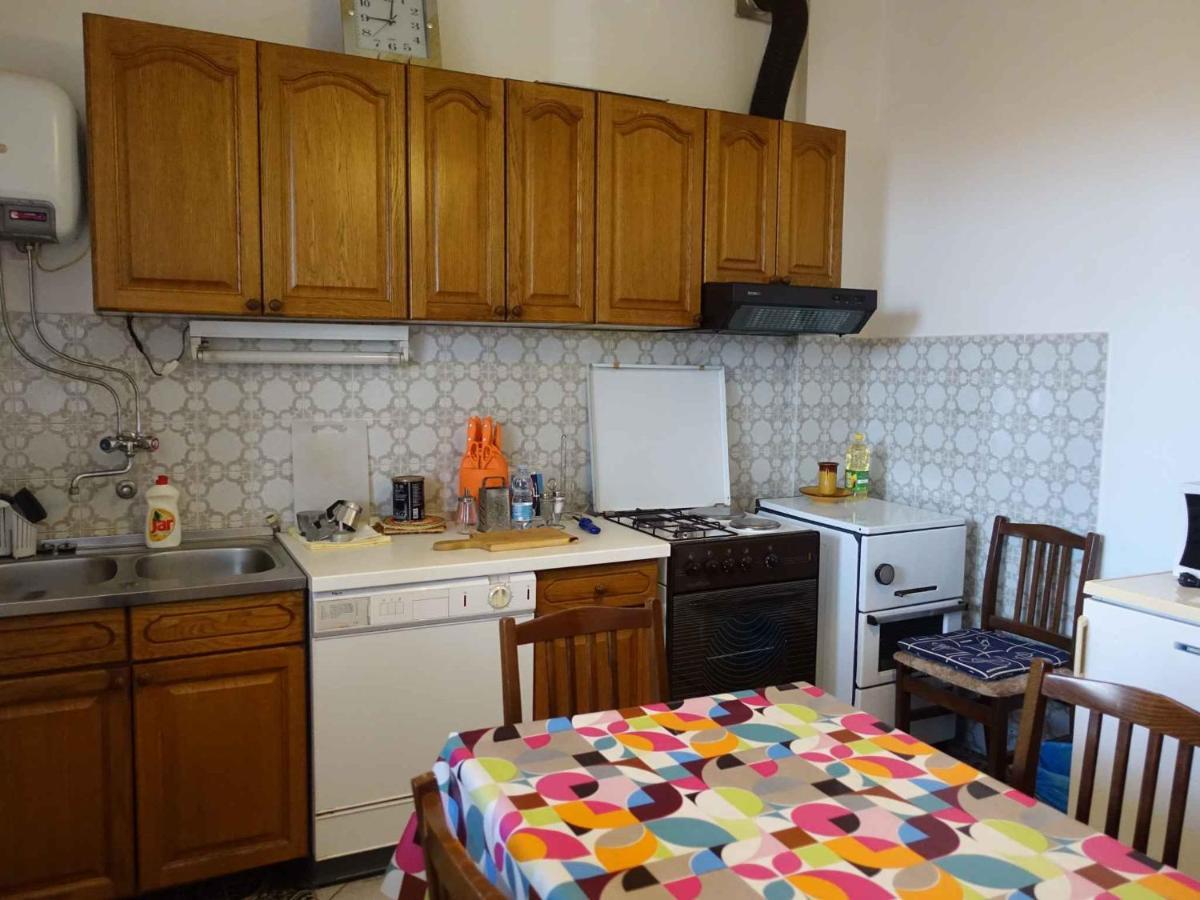 Apartment In Omisalj - Insel Krk 39736 Kültér fotó