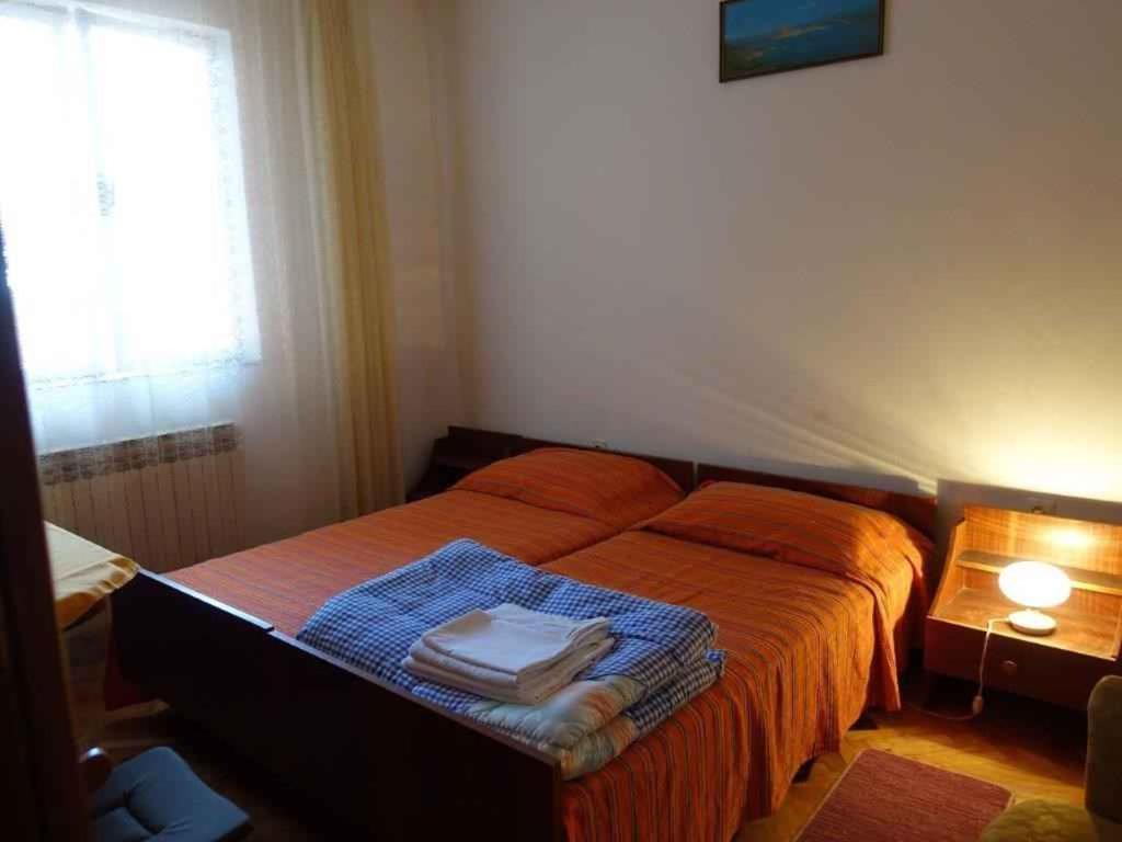 Apartment In Omisalj - Insel Krk 39736 Kültér fotó